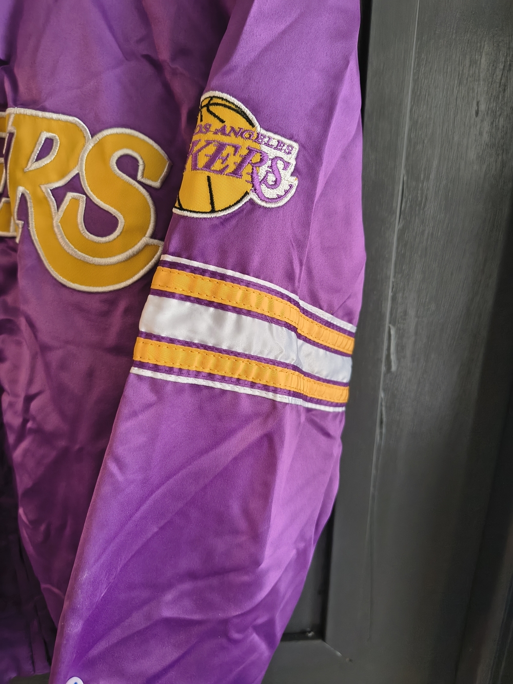 STARTER Purple Los Angeles Lakers Satin Bomber Jacket with Yellow Logo - Picture 3 of 4